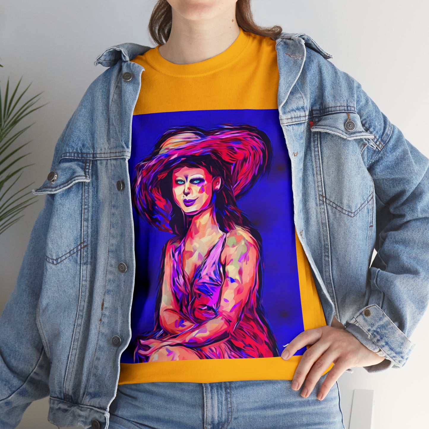 LADY IN SUN HAT - Airt on a Shirt  - Unisex Heavy Cotton Tee - AUS