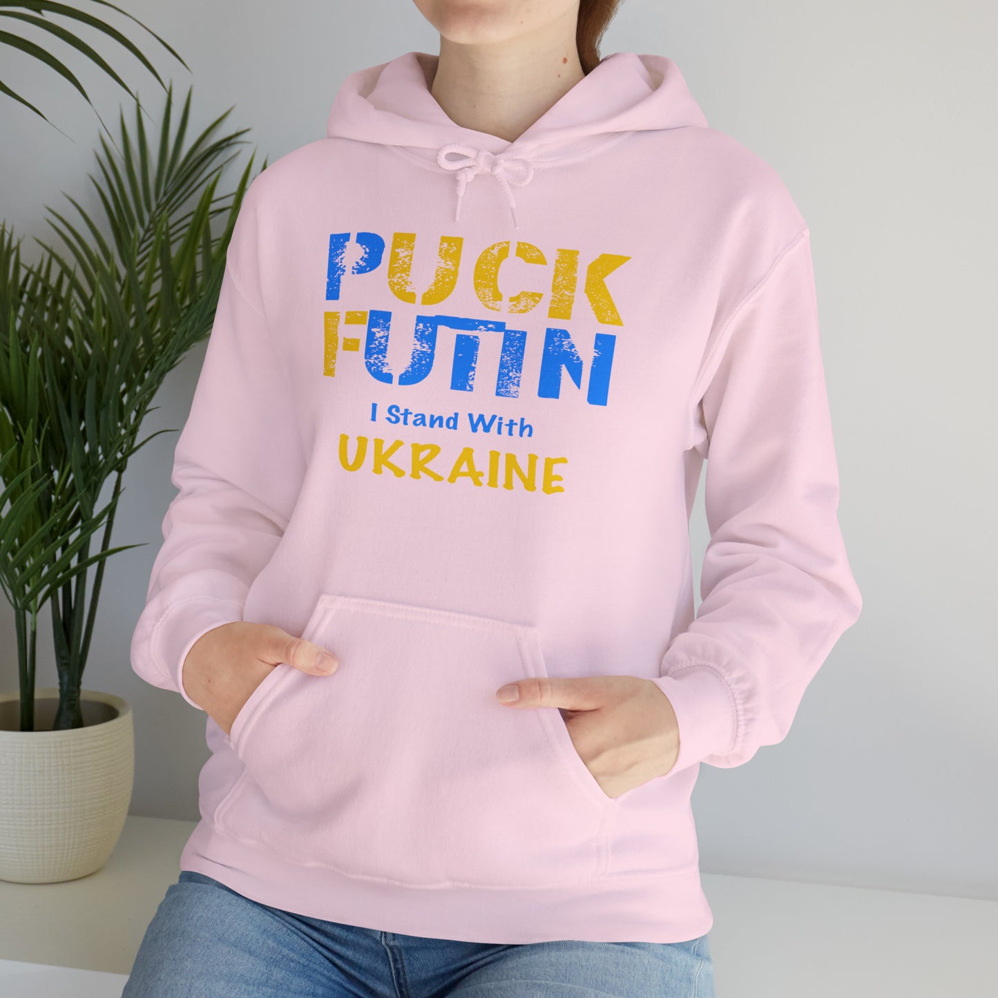 "P*** FUTI*" I Stand With UKRAINE - Unisex Heavy Blend™ Hooded Sweatshirt