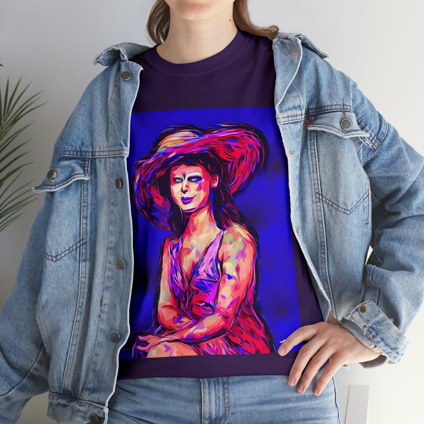 LADY IN SUN HAT - Airt on a Shirt  - Unisex Heavy Cotton Tee - AUS